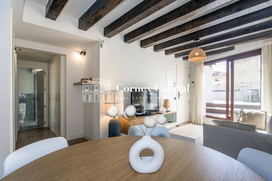 2 bedroom Apartment for sale in Barcelona city - € 577,000 (Ref: 9619068)