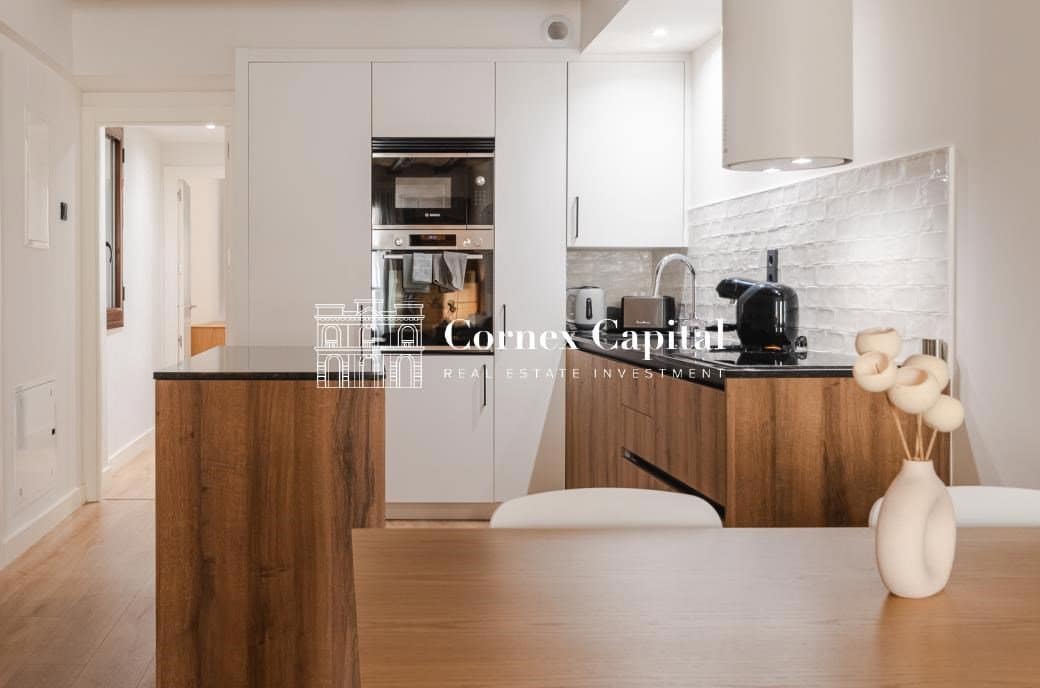 2 slaapkamer Appartement te koop in Barcelona stad met garage - € 361.000 (Ref: 9619071)