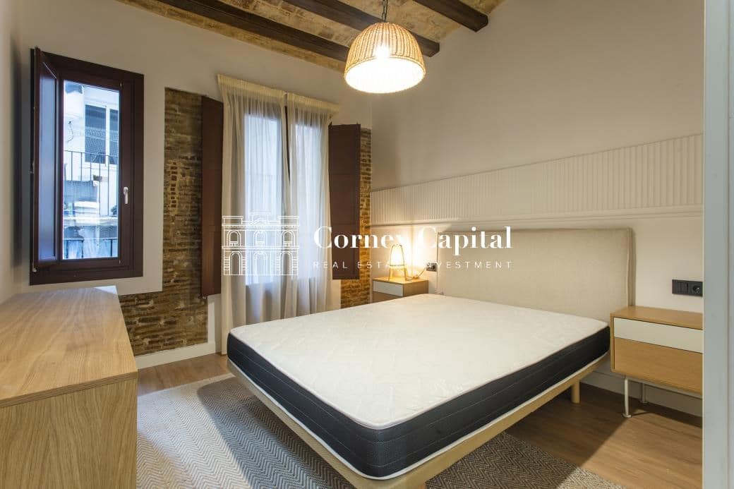 2 bedroom Apartment for sale in Barcelona city - € 454,000 (Ref: 9619072)
