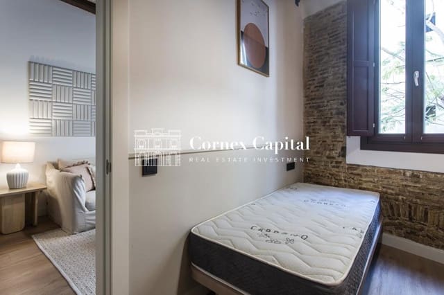 2 slaapkamer Appartement te koop in Sant Antoni, Barcelona stad met garage - € 367.000 (Ref: 9619072)