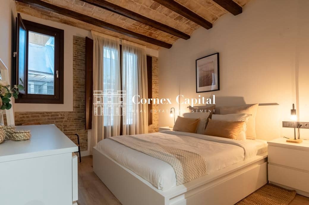 2 soveværelse Lejlighed til salg i Barcelona by - € 442.000 (Ref: 9619073)