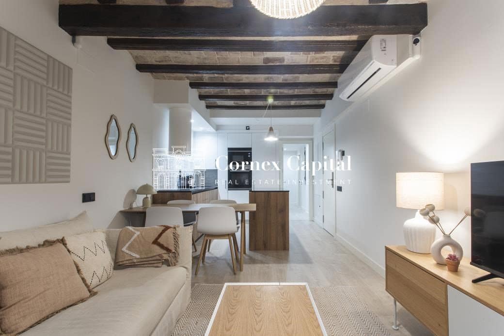 2 slaapkamer Appartement te koop in Barcelona stad met garage - € 333.000 (Ref: 9619074)