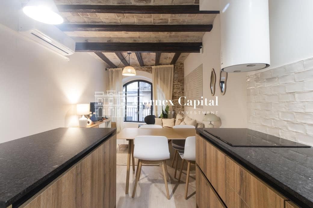 2 slaapkamer Appartement te koop in Barcelona stad met garage - € 333.000 (Ref: 9619074)