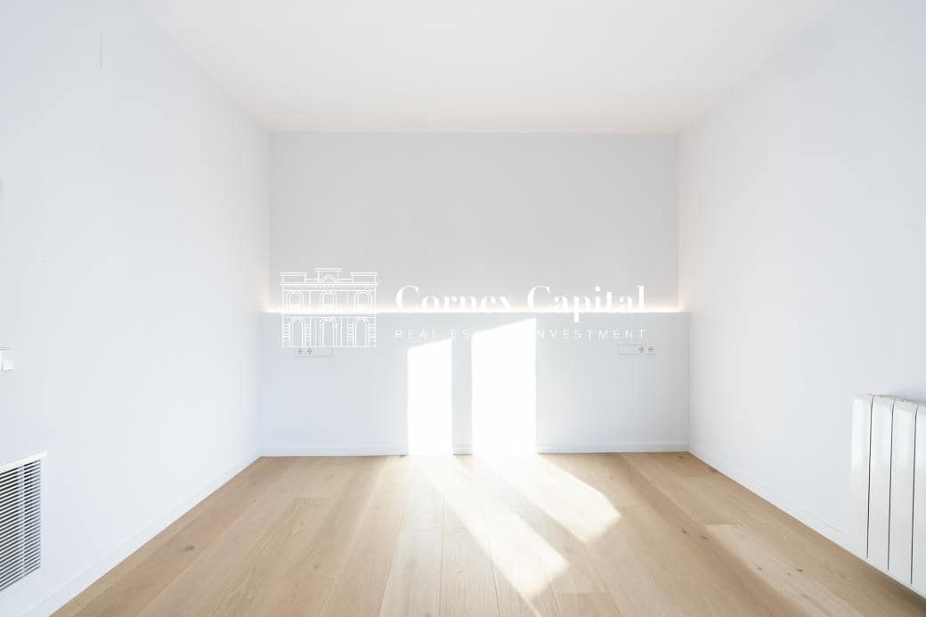 5 bedroom Apartment for sale in Barcelona city with garage - € 2,400,000 (Ref: 9619075)