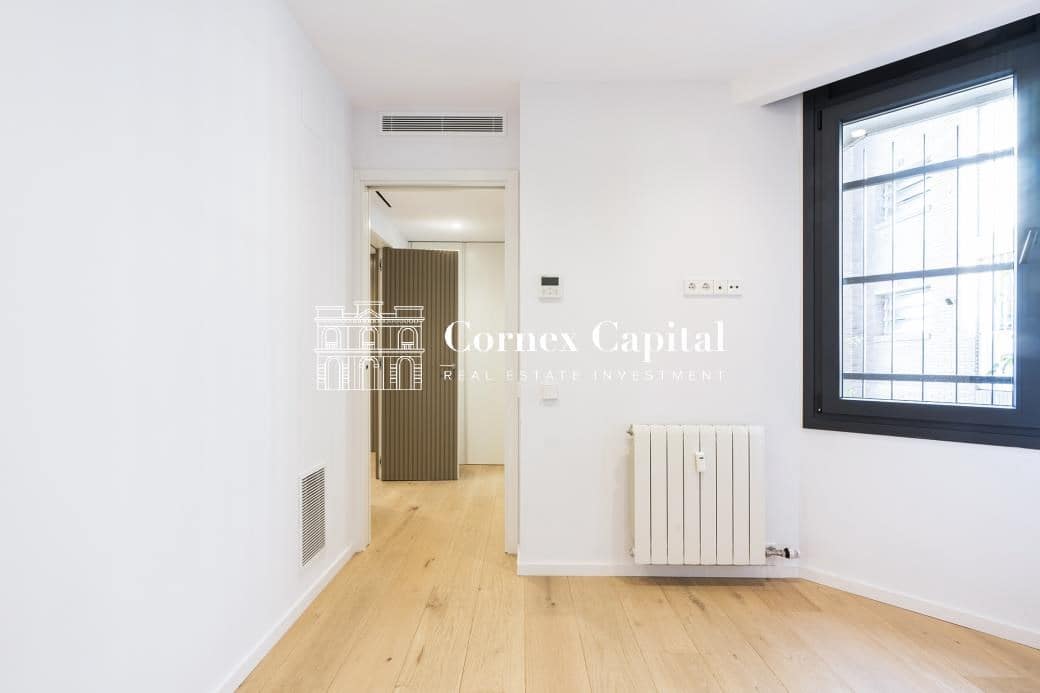 5 bedroom Apartment for sale in Barcelona city with garage - € 2,400,000 (Ref: 9619075)