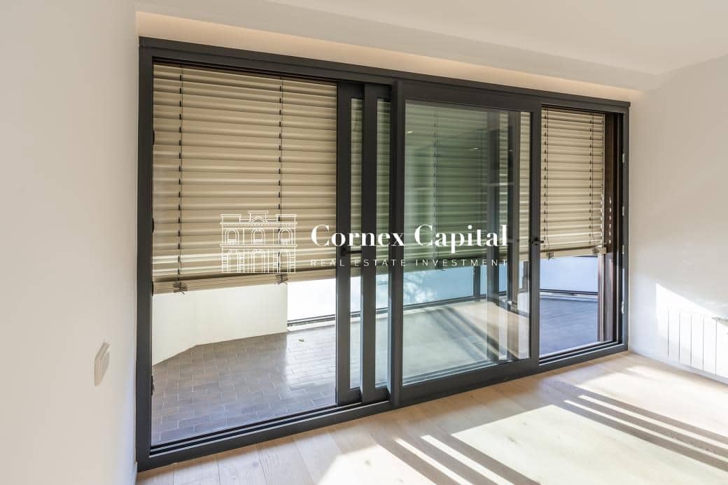 5 bedroom Apartment for sale in Barcelona city with garage - € 2,400,000 (Ref: 9619075)