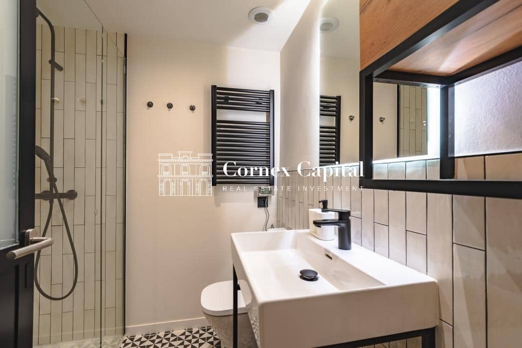 2 soveværelse Lejlighed til salg i Barcelona by - € 419.000 (Ref: 9619076)