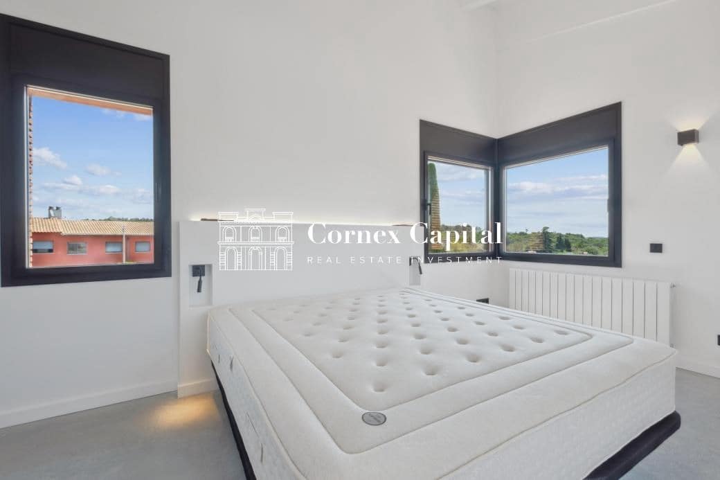 4 chambre Villa/Maison à vendre à Vall-llobrega avec piscine garage - 1 095 000 € (Ref: 9625399)