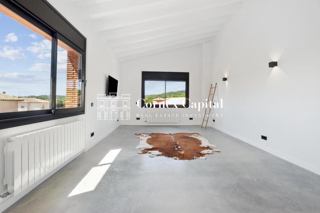 4 chambre Villa/Maison à vendre à Vall-llobrega avec piscine garage - 1 095 000 € (Ref: 9625399)