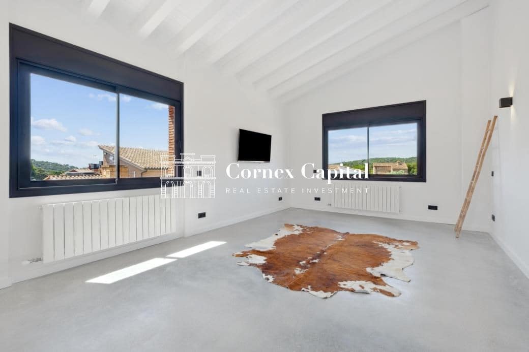 4 chambre Villa/Maison à vendre à Vall-llobrega avec piscine garage - 1 095 000 € (Ref: 9625399)