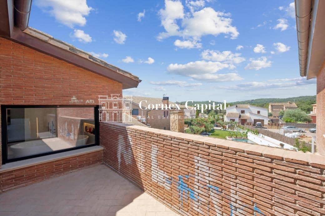 4 chambre Villa/Maison à vendre à Vall-llobrega avec piscine garage - 1 095 000 € (Ref: 9625399)