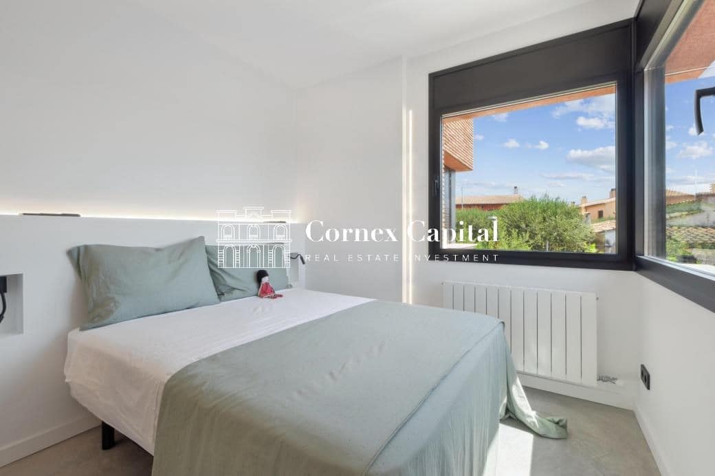 4 chambre Villa/Maison à vendre à Vall-llobrega avec piscine garage - 1 095 000 € (Ref: 9625399)