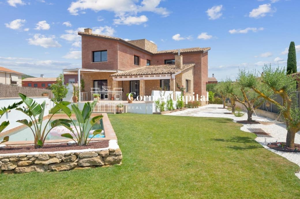 4 chambre Villa/Maison à vendre à Vall-llobrega avec piscine garage - 1 095 000 € (Ref: 9625399)