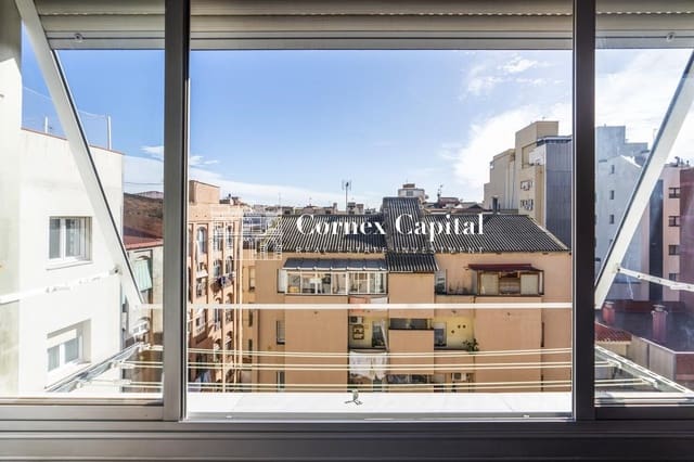 3 chambre Appartement à vendre à El Poblenou, Barcelone ville - 312 000 € (Ref: 9627336)