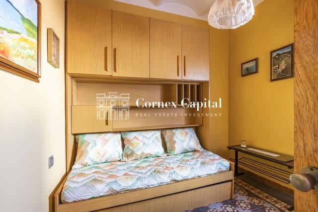 3 chambre Appartement à vendre à El Poblenou, Barcelone ville - 312 000 € (Ref: 9627336)