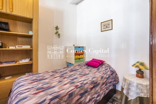3 chambre Appartement à vendre à El Poblenou, Barcelone ville - 312 000 € (Ref: 9627336)