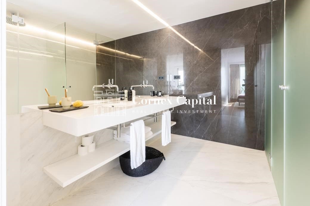 3 chambre Appartement à vendre à Barcelone ville avec piscine garage - 2 559 907 € (Ref: 9634062)