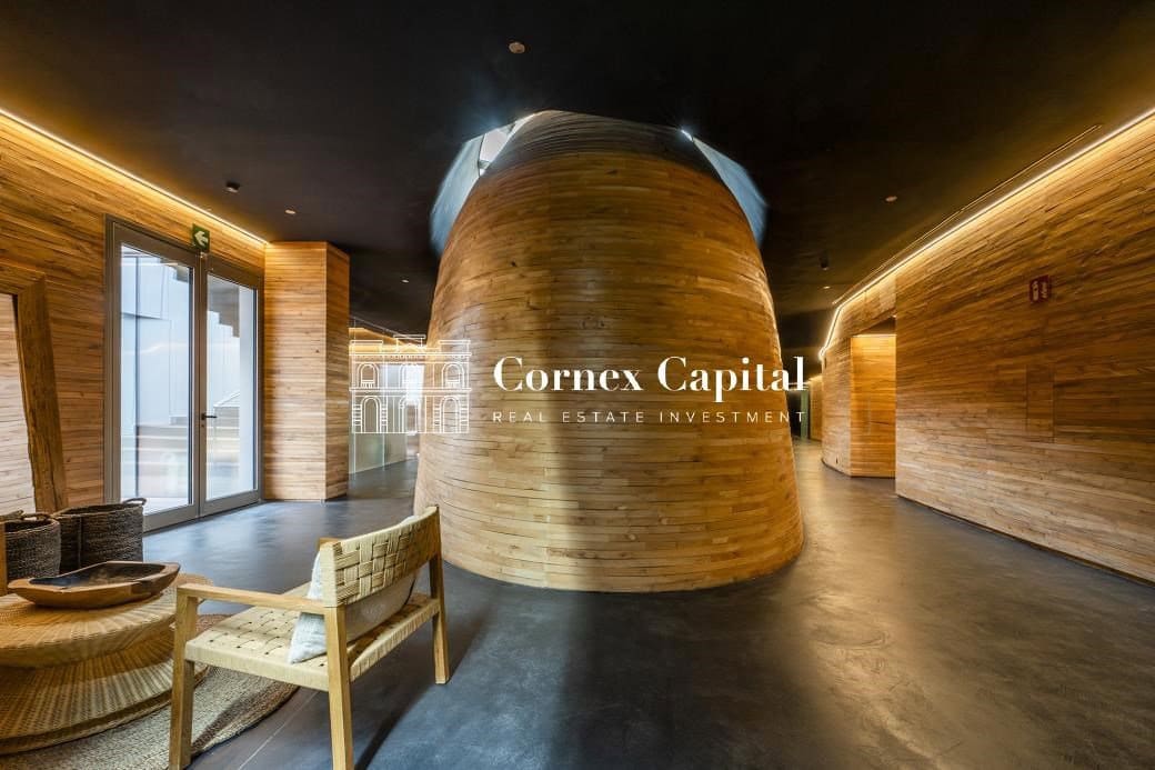 3 sypialnia Apartament na sprzedaż w Miasto Barcelona z basenem garażem - 3 558 123 € (Ref: 9634065)