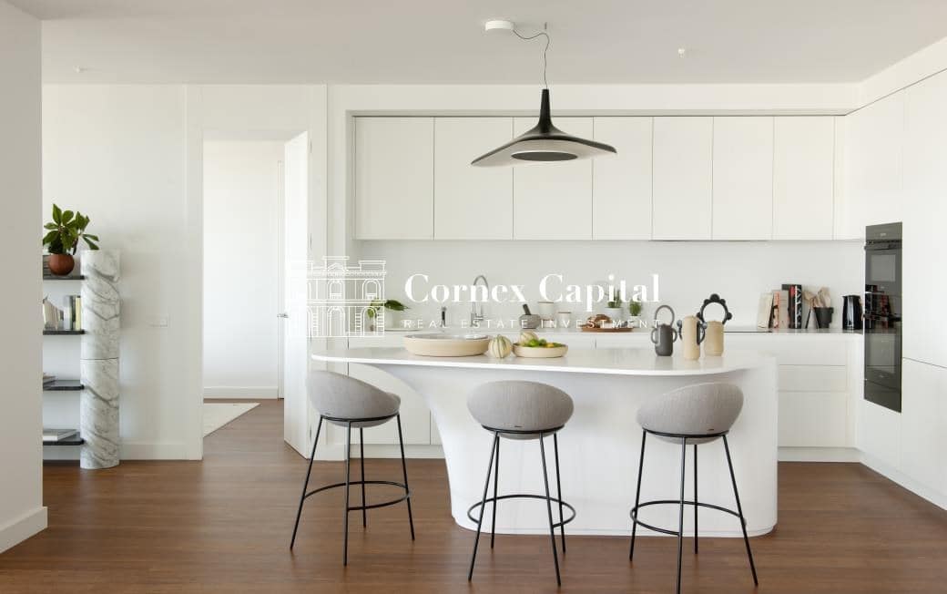 3 bedroom Apartment for sale in Barcelona city with pool garage - € 2,396,351 (Ref: 9634067)