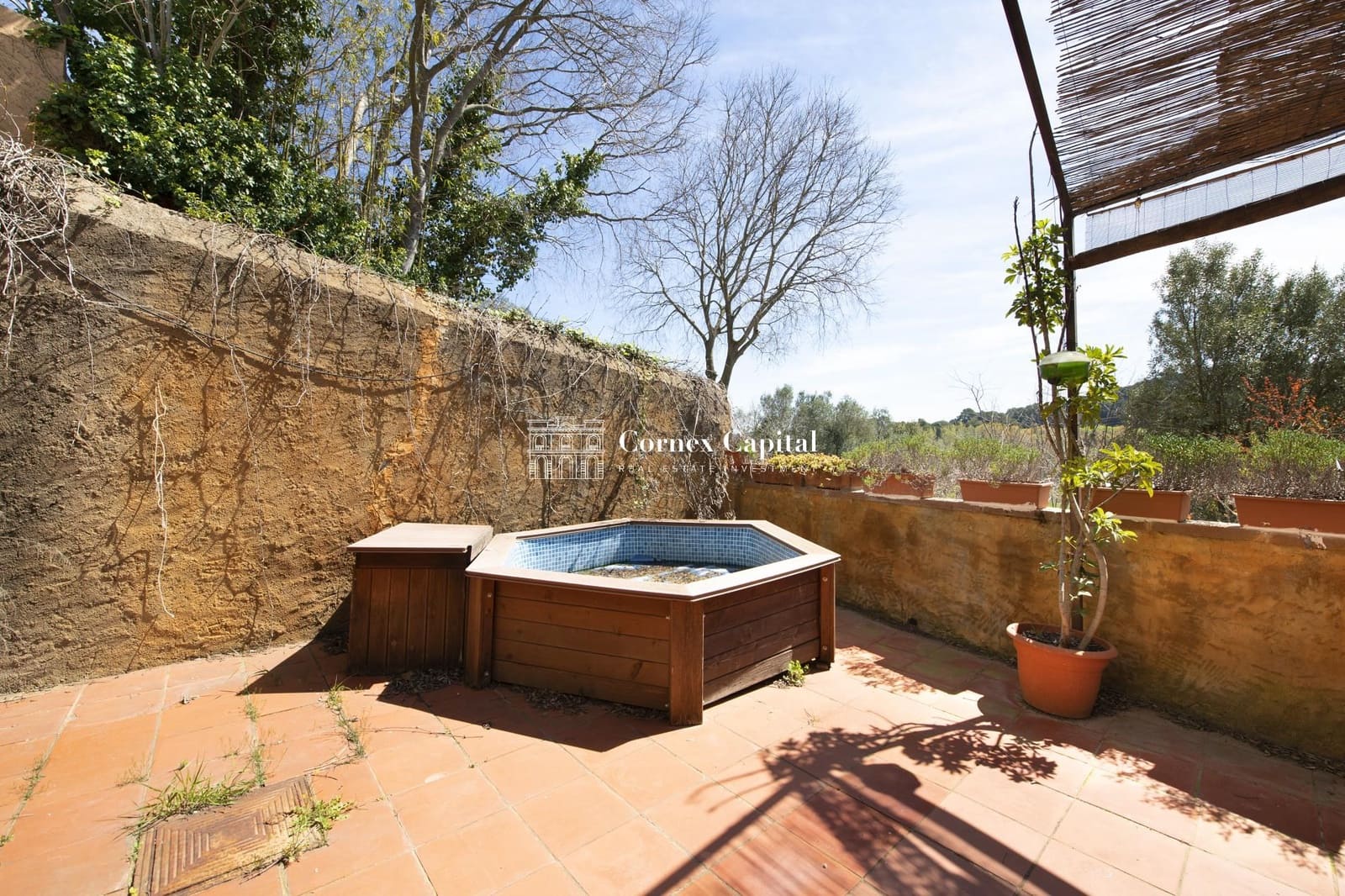 6 sovrum Finca/Hus på landet till salu i Foixa - 450 000 € (Ref: 9637233)