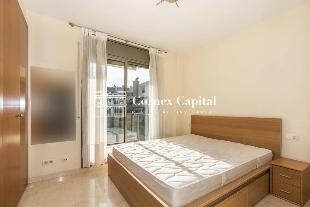 Apartamento de 3 habitaciones en Barcelona ciudad en venta con garaje - 680.000 € (Ref: 9637234)