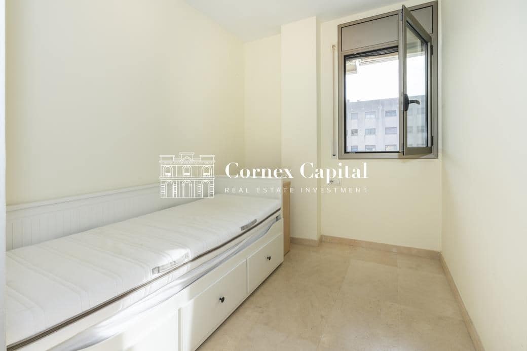 Apartamento de 3 habitaciones en Barcelona ciudad en venta con garaje - 680.000 € (Ref: 9637234)