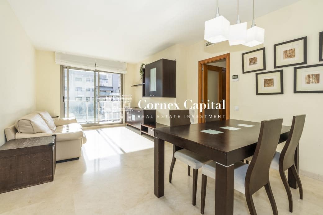 Apartamento de 3 habitaciones en Barcelona ciudad en venta con garaje - 680.000 € (Ref: 9637234)