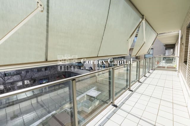 3 soverom Leilighet til salgs i El Poblenou, Barcelona by med garasje - € 680 000 (Ref: 9637234)