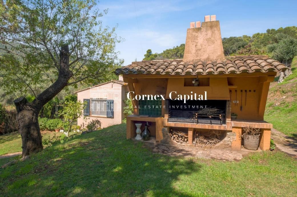 9 Zimmer Finca/Landgut zu verkaufen in Vall-llobrega mit Pool Garage - 2.300.000 € (Ref: 9651328)