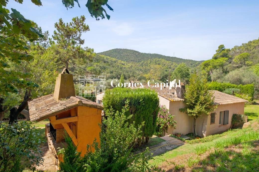 9 Zimmer Finca/Landgut zu verkaufen in Vall-llobrega mit Pool Garage - 2.300.000 € (Ref: 9651328)