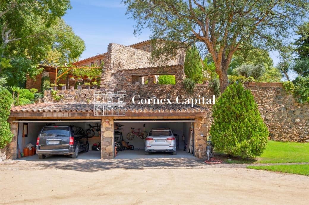 9 Zimmer Finca/Landgut zu verkaufen in Vall-llobrega mit Pool Garage - 2.300.000 € (Ref: 9651328)