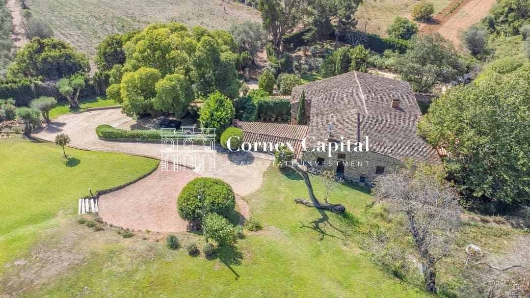 9 Zimmer Finca/Landgut zu verkaufen in Vall-llobrega mit Pool Garage - 2.300.000 € (Ref: 9651328)