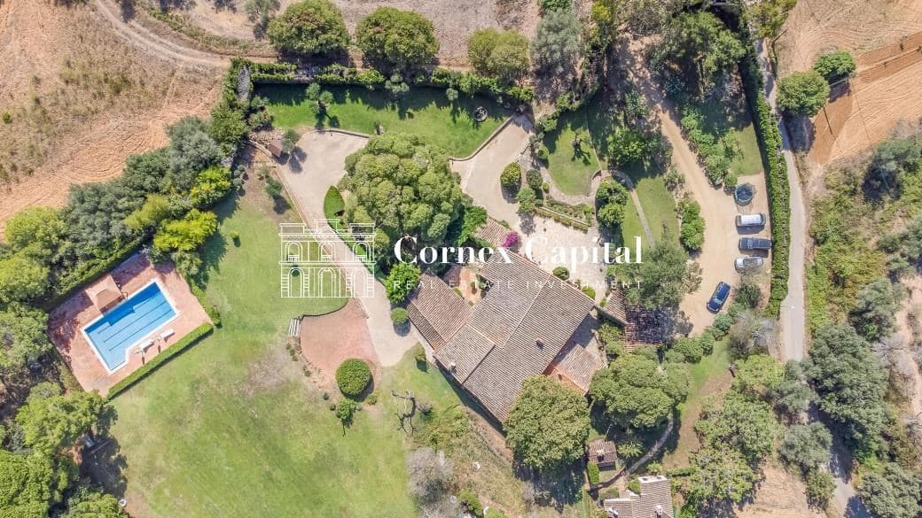 9 Zimmer Finca/Landgut zu verkaufen in Vall-llobrega mit Pool Garage - 2.300.000 € (Ref: 9651328)