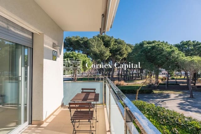 Apartamento de 2 habitaciones en S'Agaro, Castell-Platja d'Aro en venta con piscina - 375.000 € (Ref: 9655775)