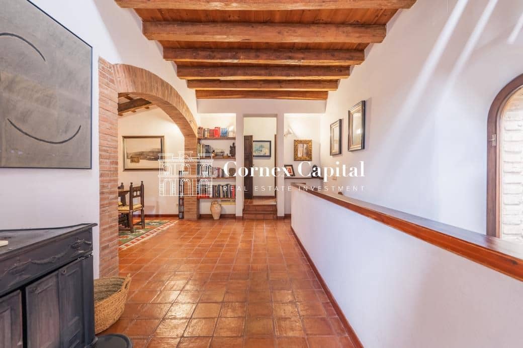 5 slaapkamer Huis te koop in Cruilles Monells i Sant Sadurni de I'Heura - € 1.350.000 (Ref: 9658467)