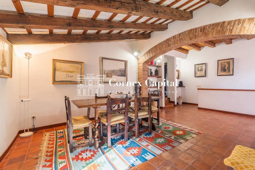 5 slaapkamer Huis te koop in Cruilles Monells i Sant Sadurni de I'Heura - € 1.350.000 (Ref: 9658467)