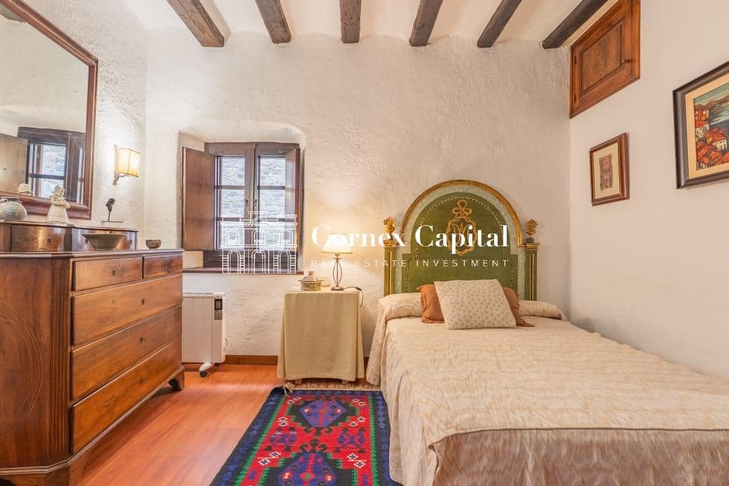 5 slaapkamer Huis te koop in Cruilles Monells i Sant Sadurni de I'Heura - € 1.350.000 (Ref: 9658467)