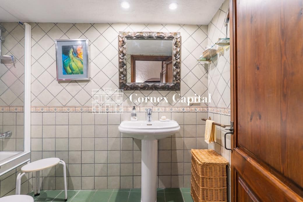 5 slaapkamer Huis te koop in Cruilles Monells i Sant Sadurni de I'Heura - € 1.350.000 (Ref: 9658467)