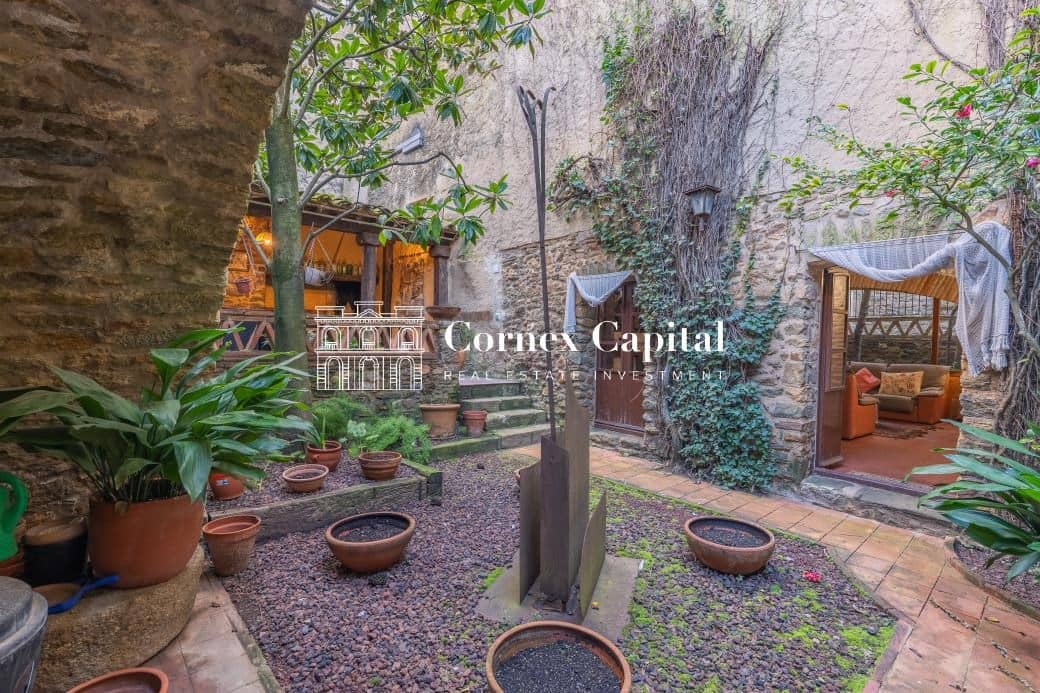 5 slaapkamer Huis te koop in Cruilles Monells i Sant Sadurni de I'Heura - € 1.350.000 (Ref: 9658467)