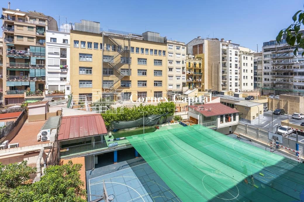 3 makuuhuone Huoneisto myytävänä paikassa Barcelona kaupunki mukana 
autotalli - 1 995 000 € (Ref: 9670215)