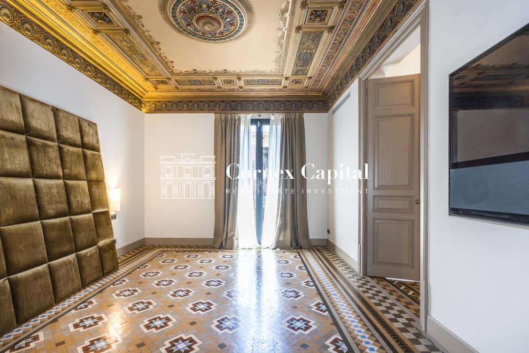 3 makuuhuone Huoneisto myytävänä paikassa Barcelona kaupunki mukana 
autotalli - 1 995 000 € (Ref: 9670215)