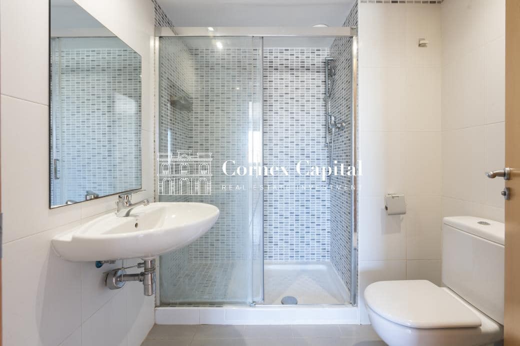 Apartamento de 3 habitaciones en Barcelona ciudad en venta - 625.000 € (Ref: 9673966)