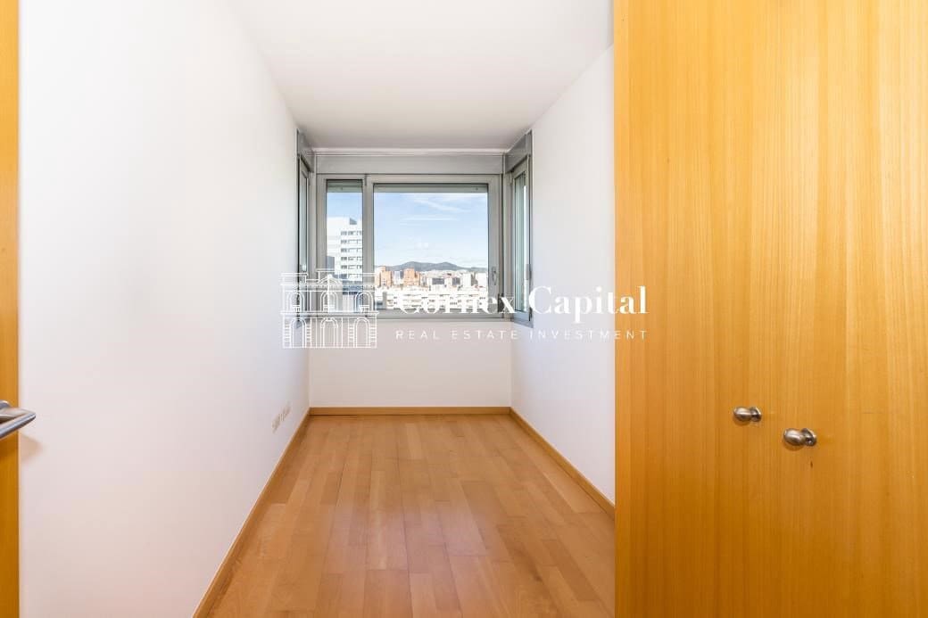 3 makuuhuone Huoneisto myytävänä paikassa Barcelona kaupunki mukana 
autotalli - 625 000 € (Ref: 9673966)