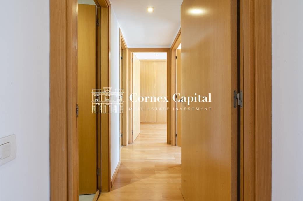 3 makuuhuone Huoneisto myytävänä paikassa Barcelona kaupunki mukana 
autotalli - 625 000 € (Ref: 9673966)