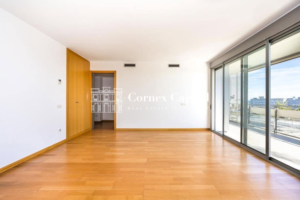 3 makuuhuone Huoneisto myytävänä paikassa Barcelona kaupunki mukana 
autotalli - 625 000 € (Ref: 9673966)