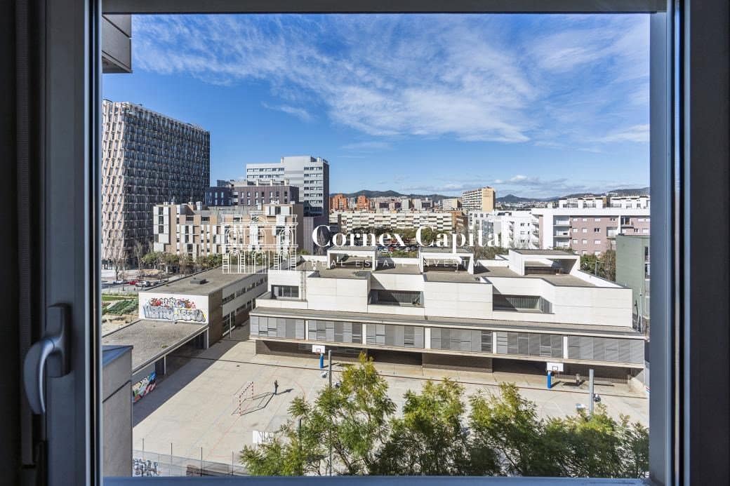 3 makuuhuone Huoneisto myytävänä paikassa Barcelona kaupunki mukana 
autotalli - 625 000 € (Ref: 9673966)
