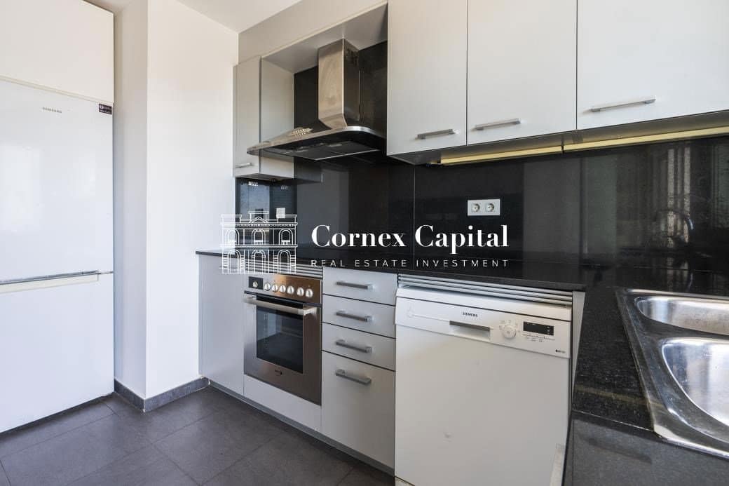 3 makuuhuone Huoneisto myytävänä paikassa Barcelona kaupunki mukana 
autotalli - 625 000 € (Ref: 9673966)