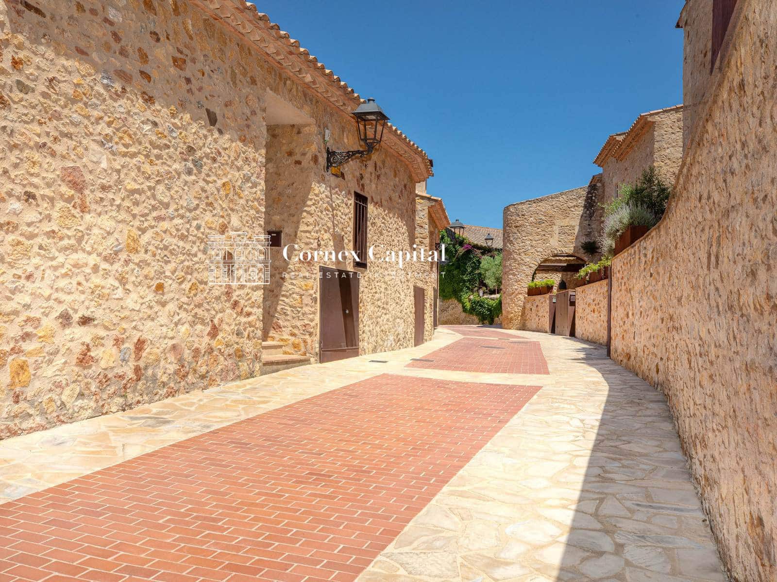 5 sypialnia Finka/Dom wiejski na sprzedaż w Begur z basenem garażem - 1 090 000 € (Ref: 9679607)