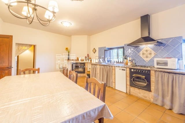 Finca/Casa Rural de 8 habitaciones en Rupià en venta con piscina garaje - 1.275.000 € (Ref: 9719709)