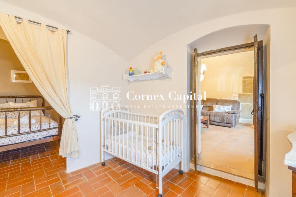 8 bedroom Finca/Country House for sale in Rupia with pool garage - € 1,275,000 (Ref: 9719709)